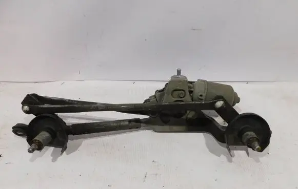 Subaru XV Front wiper linkage and motor 86511FJ010 1593003242