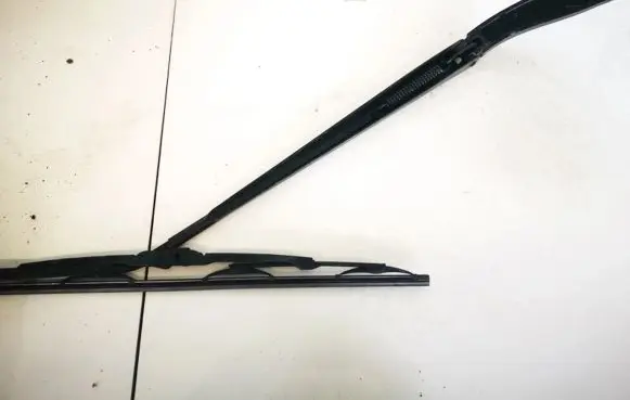 Jeep Grand Cherokee Front wiper blade arm ws00000896