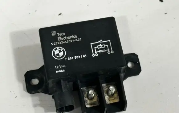 BMW X5 E70 Coolant fan relay 7661503 6901819