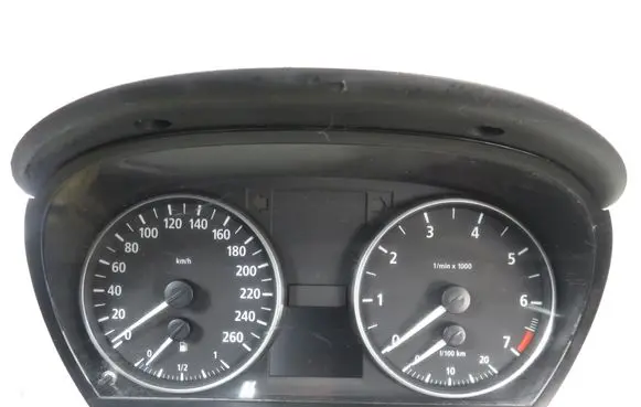 BMW 3 E90 E91 Speedometer (instrument cluster) 1025330 9110197