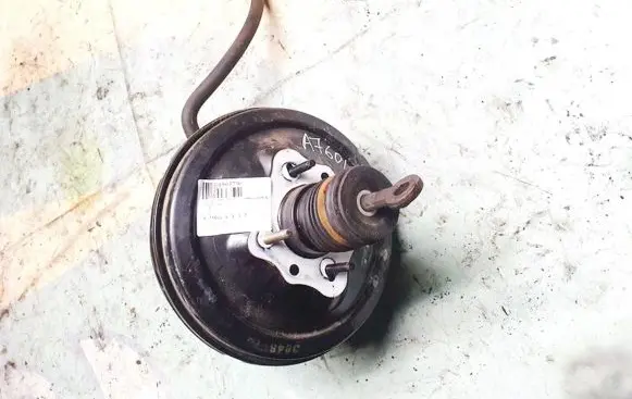 Chrysler 300 - 300C Brake booster p04779266ae
