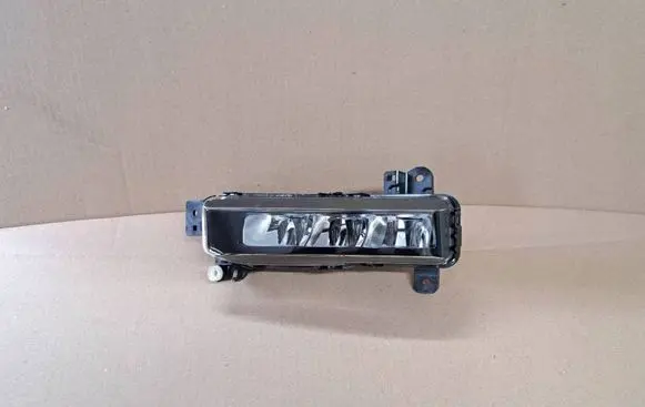 BMW 3 G20 G21 Front fog light 8089525