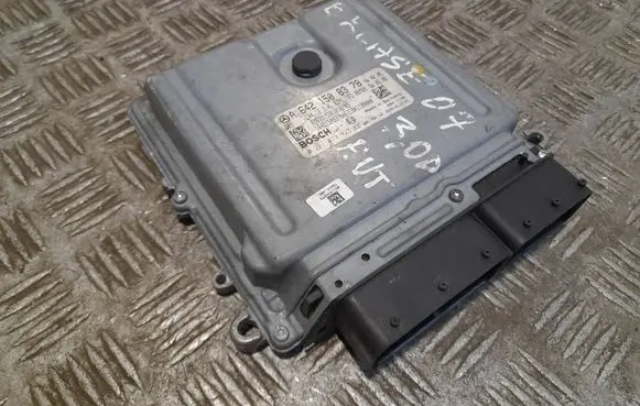 Mercedes-Benz E W211 Engine control unit/module A6421508378 0281013725
