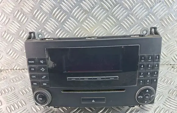 Volkswagen Crafter Radio/CD/DVD/GPS head unit 021165 9068201289