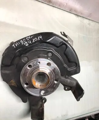 Volkswagen Taigo Front wheel hub 2q0407256ad