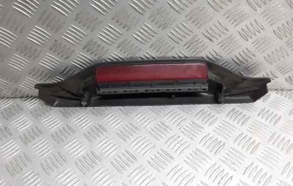 Fiat Punto (188) Third/center stoplight
