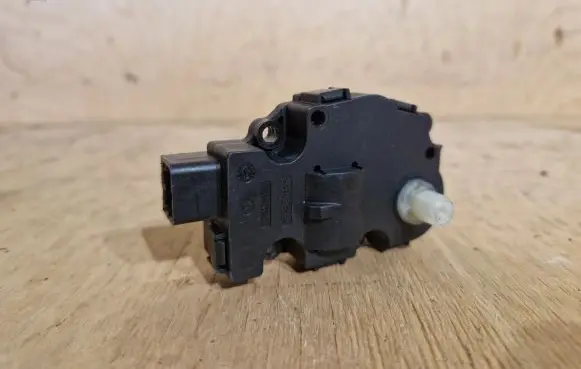 Citroen C4 I Picasso A/C air flow flap actuator/motor A21200600 412650750 410475520