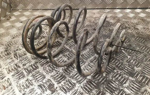 Opel Astra H Rear coil spring