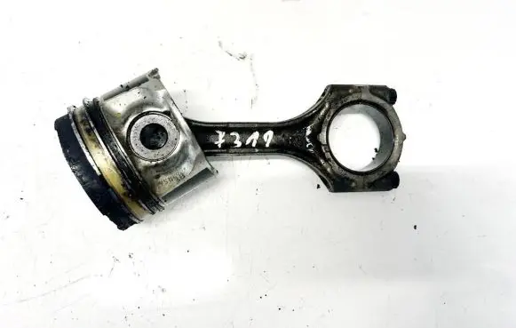 Piston with connecting rod