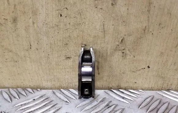Volvo S60 Valve rocker arm 
