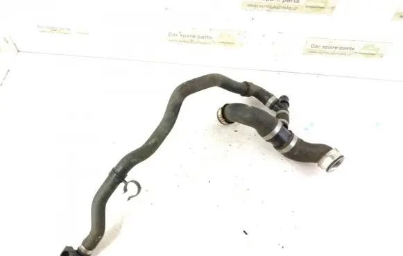 Mercedes-Benz C W204 Engine coolant pipe/hose DALISID4338 2045018282 2048308596