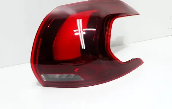 Rear/tail lights