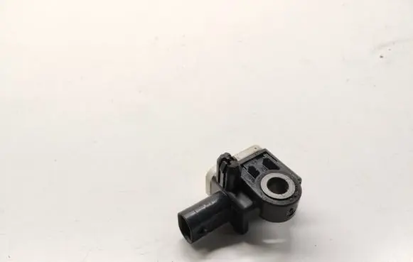 Mercedes-Benz B W246 W242 Airbag deployment crash/impact sensor A1668210151