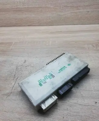 BMW 5 E39 Central body control module 8378635 12037310