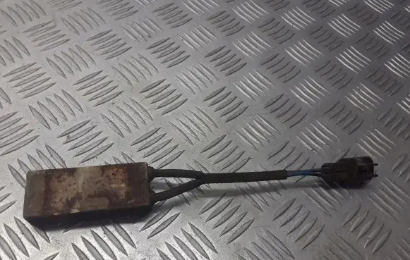 Toyota Corolla E120 E130 Coolant fan relay 246810-3560
