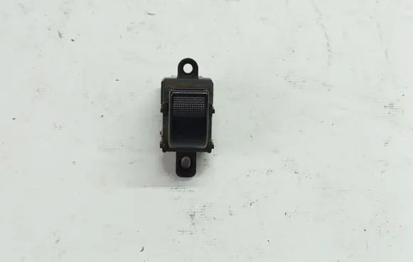 Ford Ranger Electric window control switch UR5666370