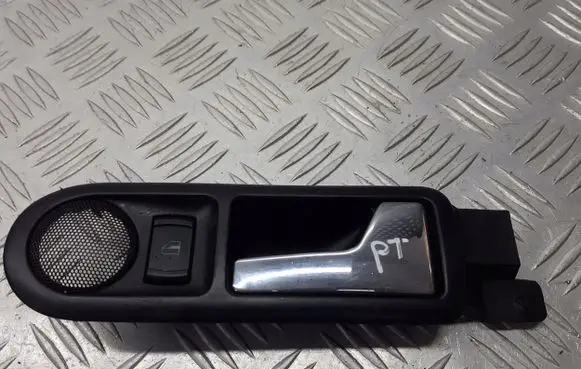 Volkswagen PASSAT B5.5 Rear door handle trim 1J4839114