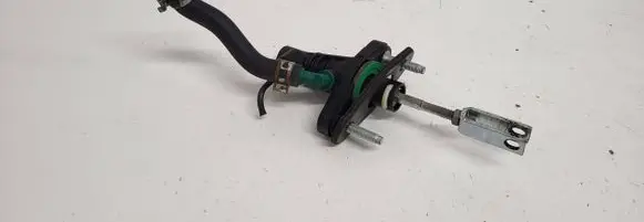 Toyota Avensis T270 Clutch master cylinder