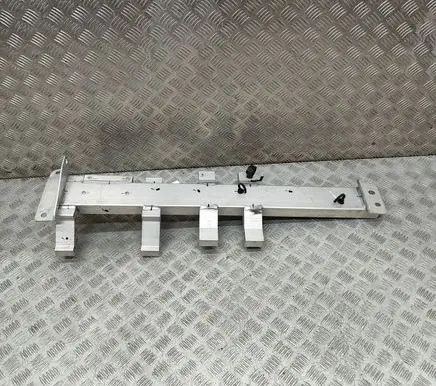 MG ZS Engine mounting bracket 1209845 220224092