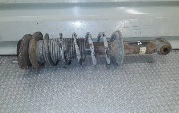 Subaru Impreza III Rear shock absorber with coil spring