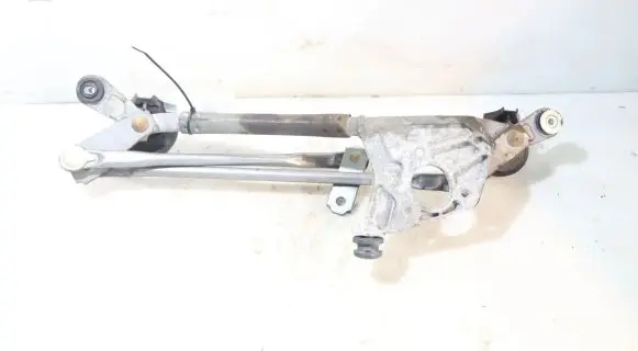 Toyota Yaris Front wiper linkage 