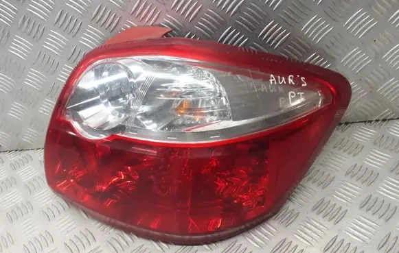 Toyota Auris 150 Rear/tail lights