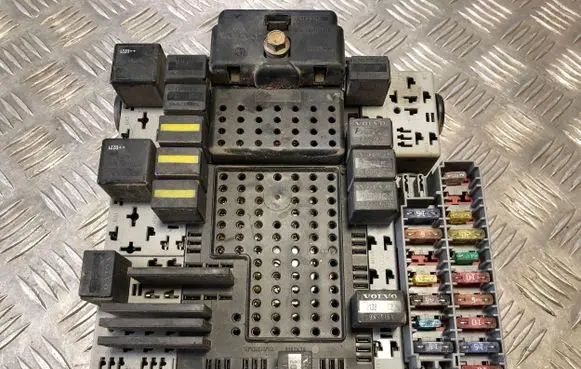 Volvo V70 Fuse box set 9401802 0290088 160414454