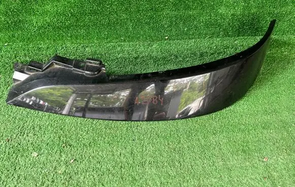 Nissan NV200 Rear bumper trim bar molding 