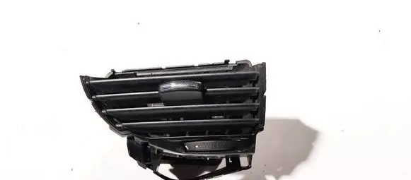 Citroen Xsara Picasso Dash center air vent grill 3037973100 303843