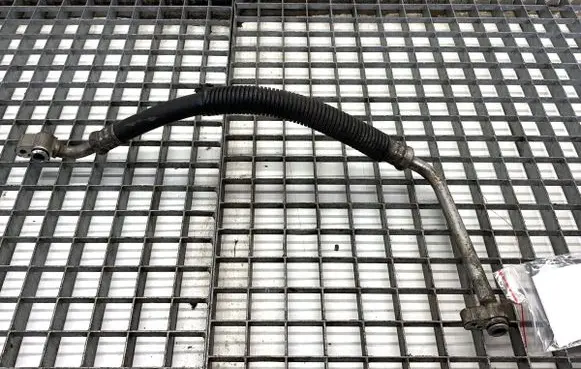 Toyota Avensis T250 Air conditioning (A/C) pipe/hose