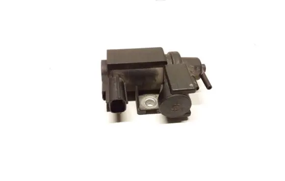 Toyota Avensis T250 Vacuum valve 258190R011