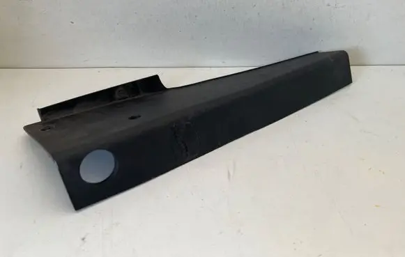 Fender end trim