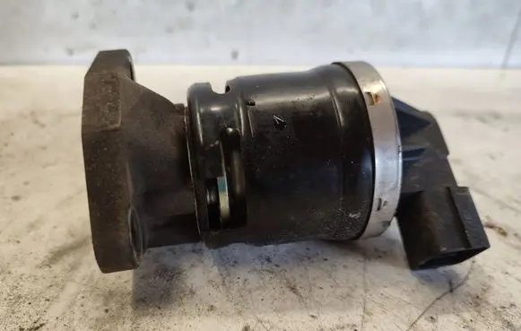 Honda Civic EGR valve