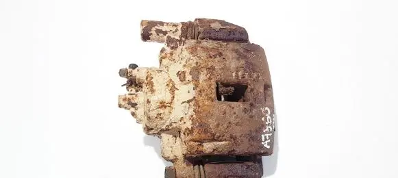 Front brake caliper