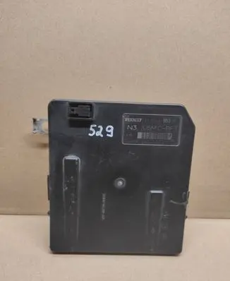 Renault Megane II Fuse module 8200481863 7180314943 519159073