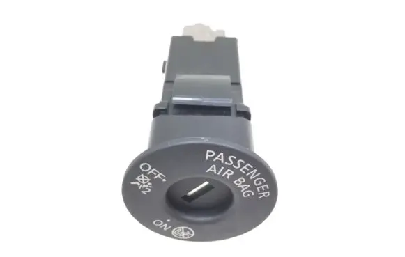 Nissan Qashqai Passenger airbag on/off switch 