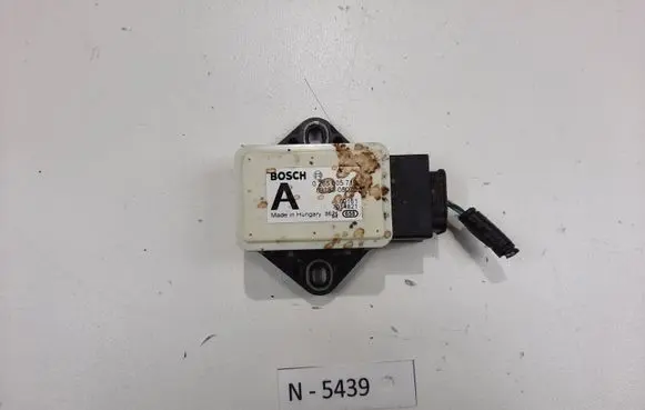 Toyota Avensis T270 ESP acceleration yaw rate sensor 0265005719