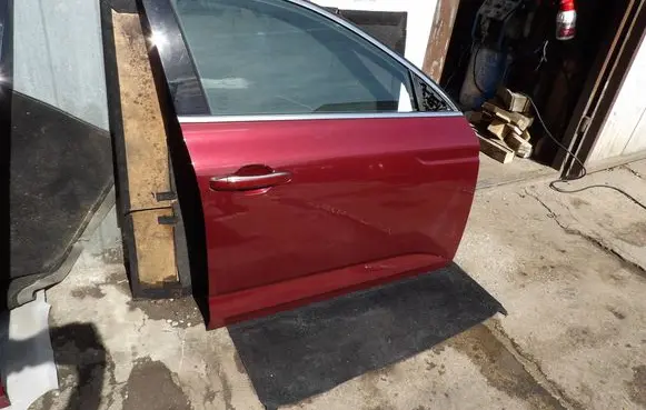 Renault Talisman Front door