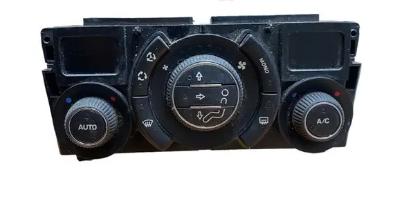 Peugeot 3008 I Climate control unit 400017001