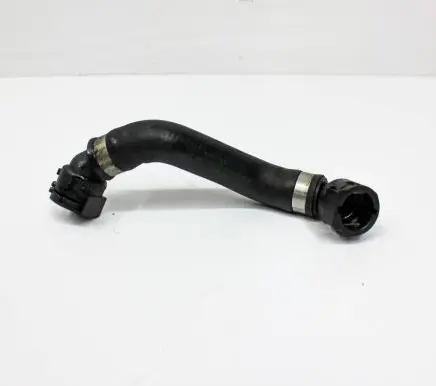 BMW X5 E70 Engine coolant pipe/hose 7537101