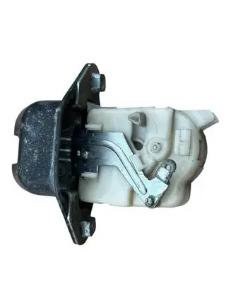 Subaru Impreza III Tailgate/trunk/boot lock/catch/latch 8218