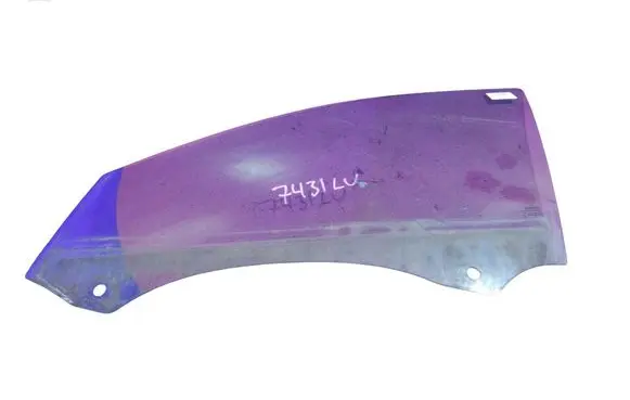 Renault Laguna II Front door window glass four-door 