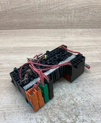 Renault Scenic I Fuse module 7703497782 7703297988