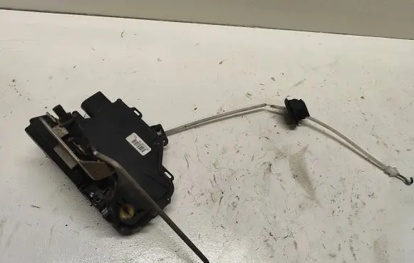 Audi A4 S4 B6 8E 8H Front door lock 4B1837015G PA66307GF