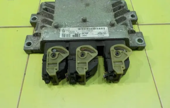 Ford B-MAX Engine control unit/module S180047048