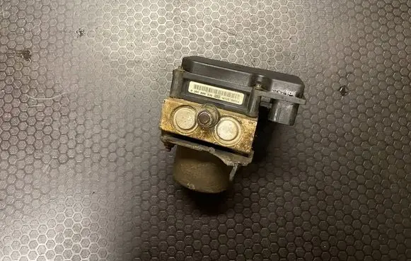 Opel Vivaro ABS Pump 0265800839 10725B0154