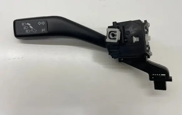 Volkswagen Golf VI Indicator stalk 1K0953513E
