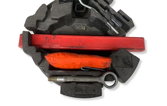 Subaru Forester SH Tool set 97035AG002