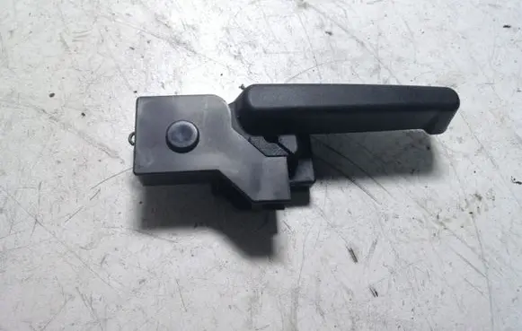 Opel Insignia A Engine bonnet (hood) release handle