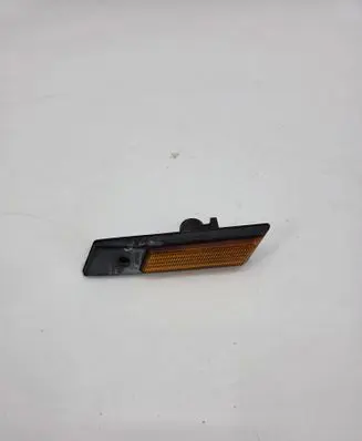 BMW 5 E34 Front fender indicator light 